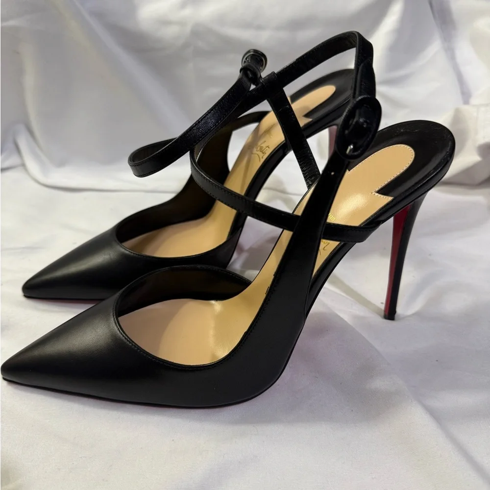Christian Louboutin Jenlove
100 mm Strappy pumps - Kid leather W/Size 41 US/11 - Picture 8 of 12